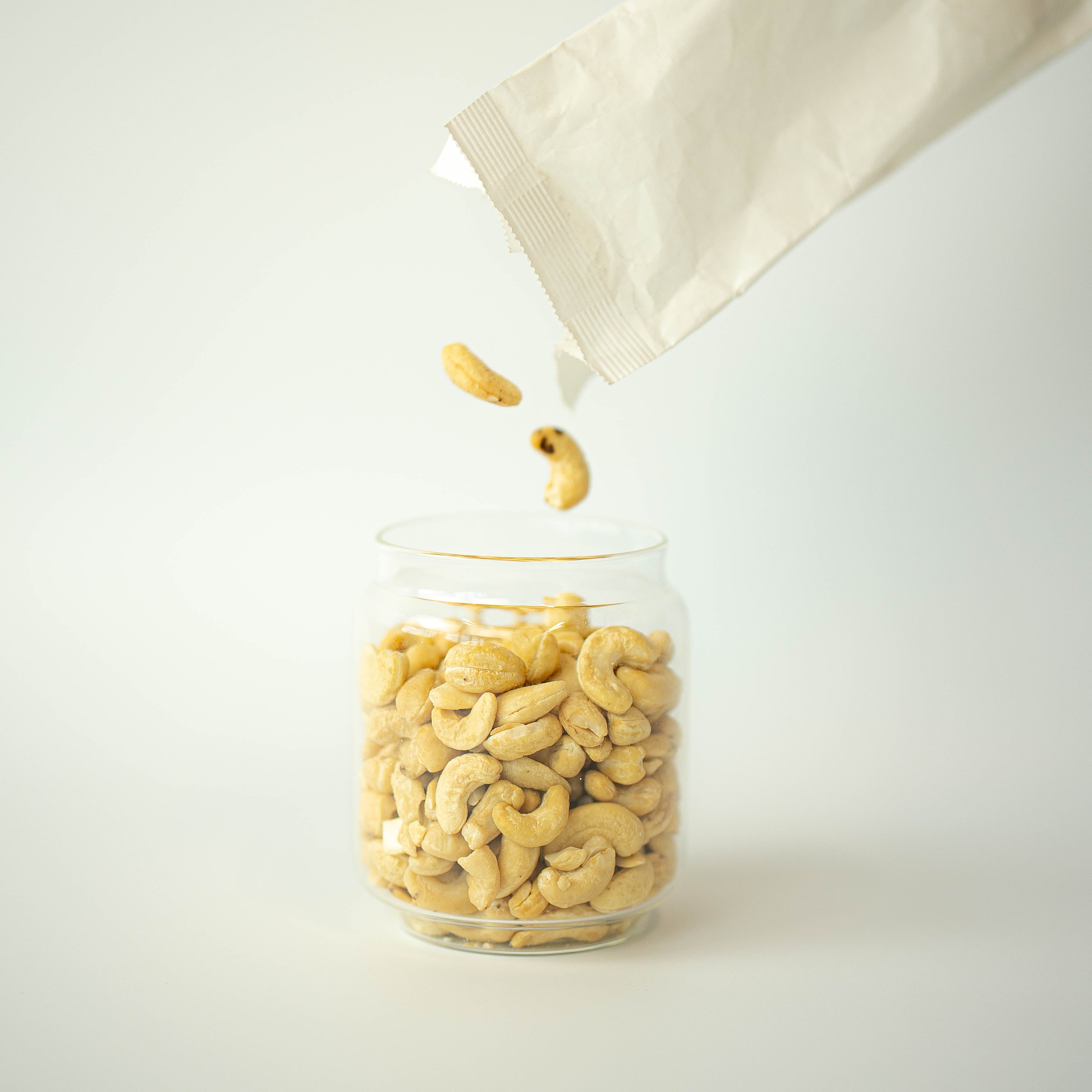 Whole Cashews (175g)